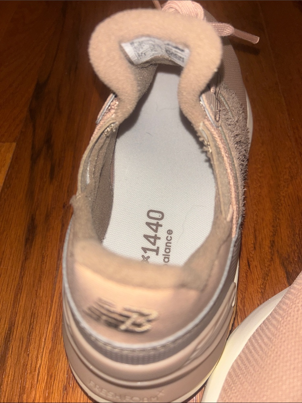 Women’s New Balance 1440 Sneakers - 10.5 - Picture 11 of 14